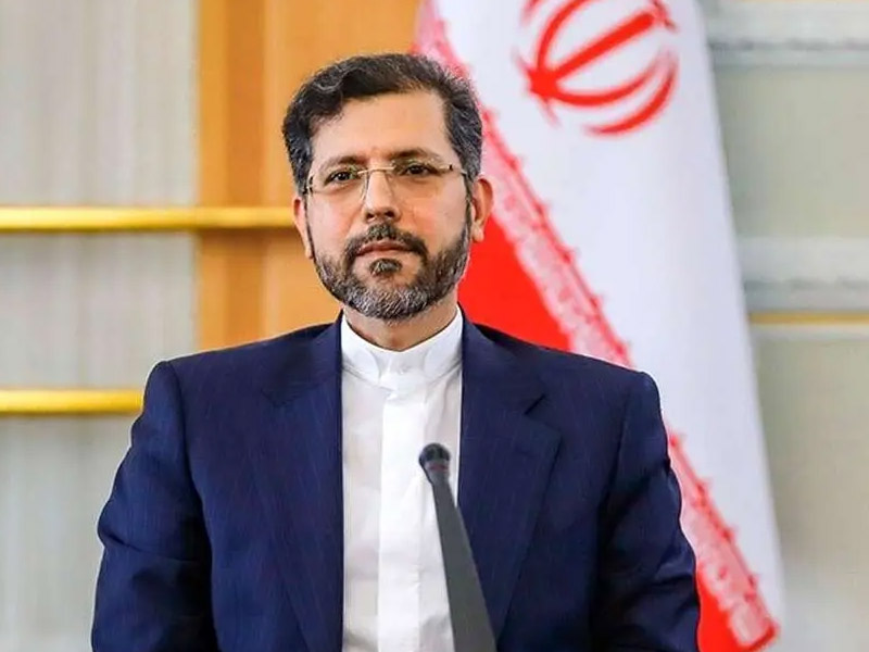 خطیب زاده: آمریکا از مسیرهای غیرمستقیم پیام‌های متناقض درباره مذاکرات می‌فرستد/ توافق هسته‌ای فقط در چارچوب فرمایشات رهبری ممکن است/ ایران به‌دنبال سلاح اتمی نیست و به توان داخلی هسته‌ای خود افتخار می‌کند